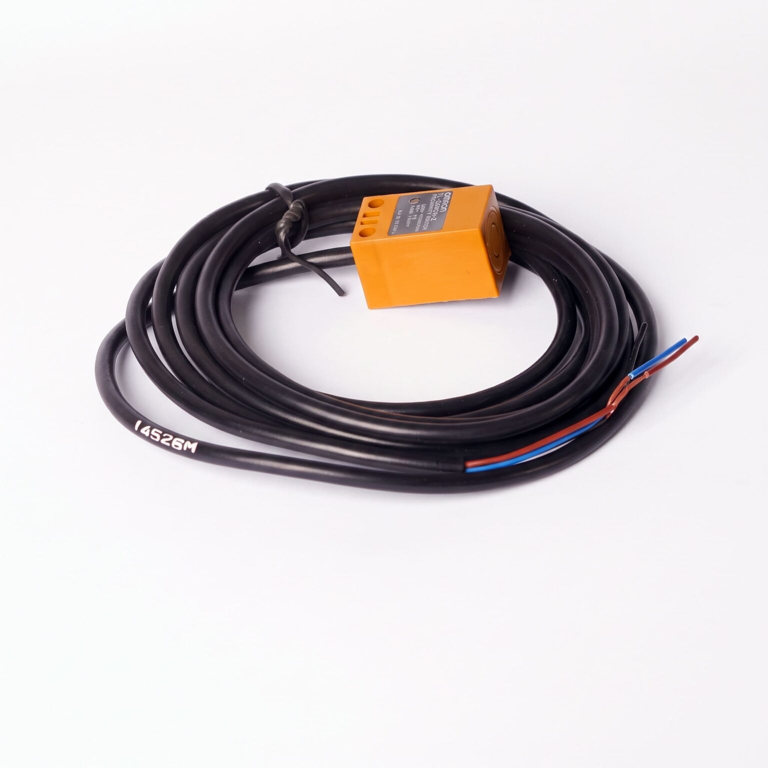 Cảm biến tiệm cận OMRON TL-Q5MC1